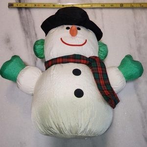 Price Drop! 🌲 Plush Snowman made By Gibson Greetings